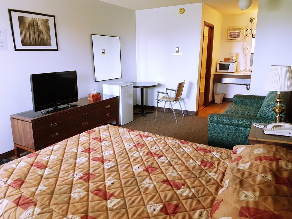 Elk Point Motel & Rv Park エクステリア 写真