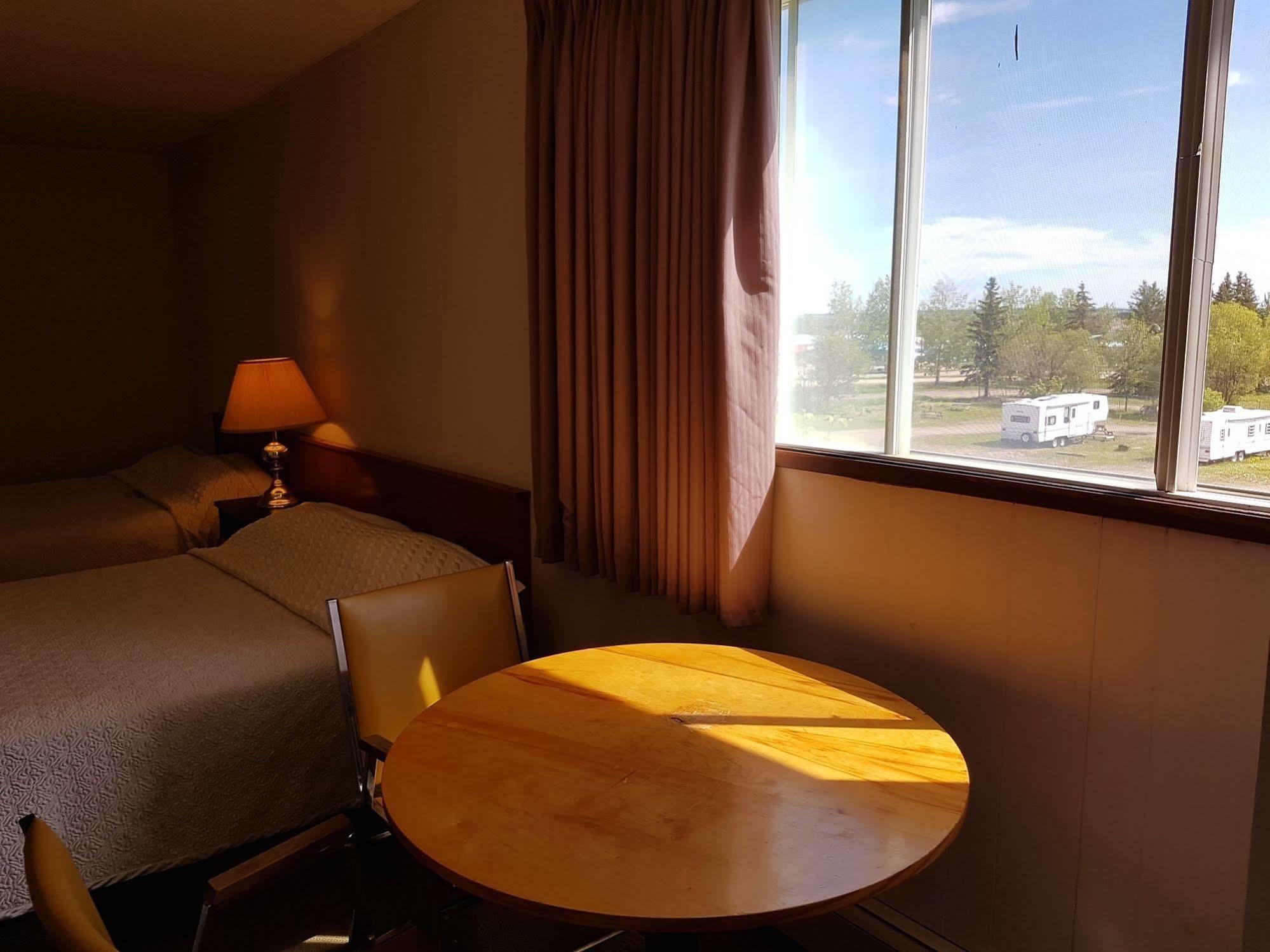 Elk Point Motel & Rv Park エクステリア 写真